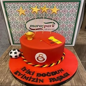 Şeker Hamurlu Özel Pastalar