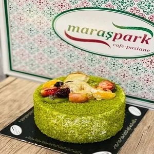 fıstıklı meyveli yaş pasta