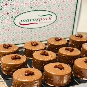 çikolatalı adet yaş pasta